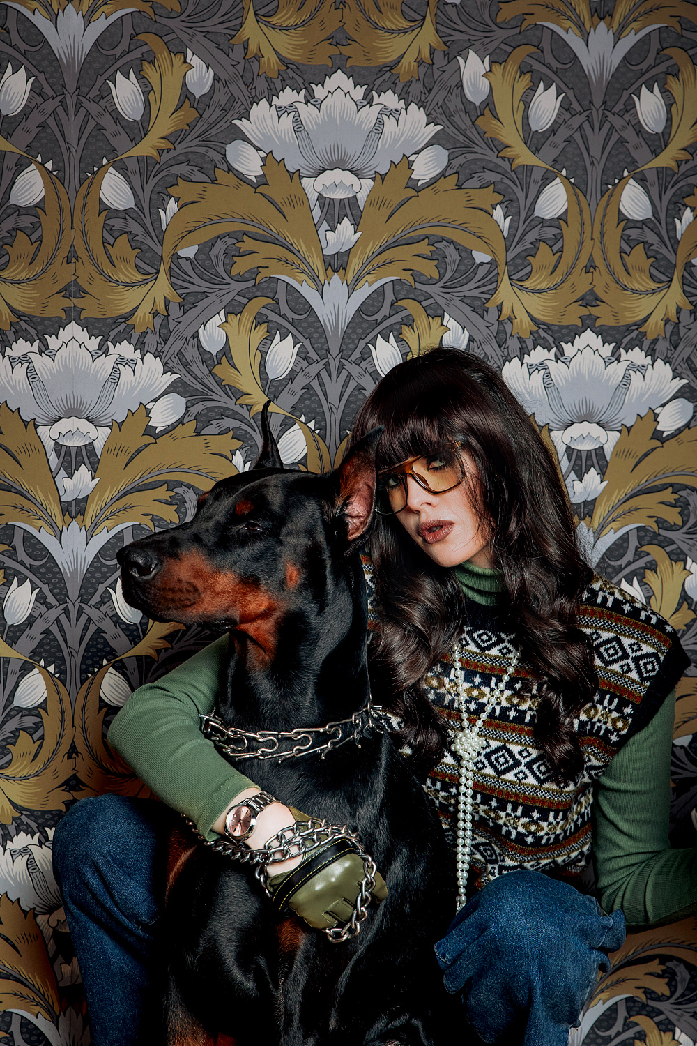 Новинка в ассортименте: флизелиновые обои и панно Loymina «Шервуд»