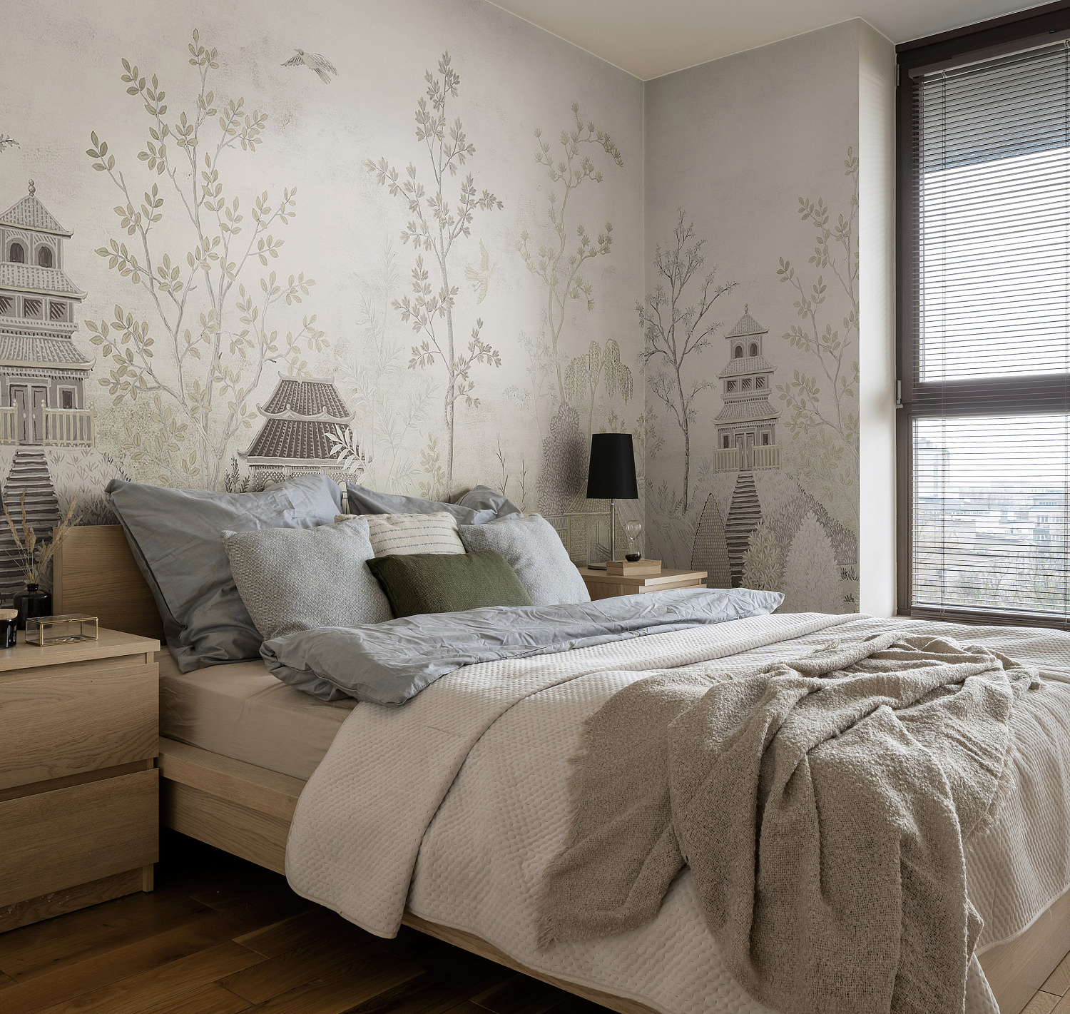 Новинка в ассортименте: флизелиновые цифровые панно Loymina «Панорама»