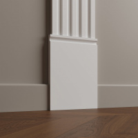 Декоративный элемент нижний из ЛДФ Ultrawood  D 4400 (165x250x18)