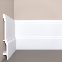 Напольный плинтус Bello Deco П18 200-23 из XPS Polymer